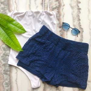 CATO Blue Lace Floral Shorts